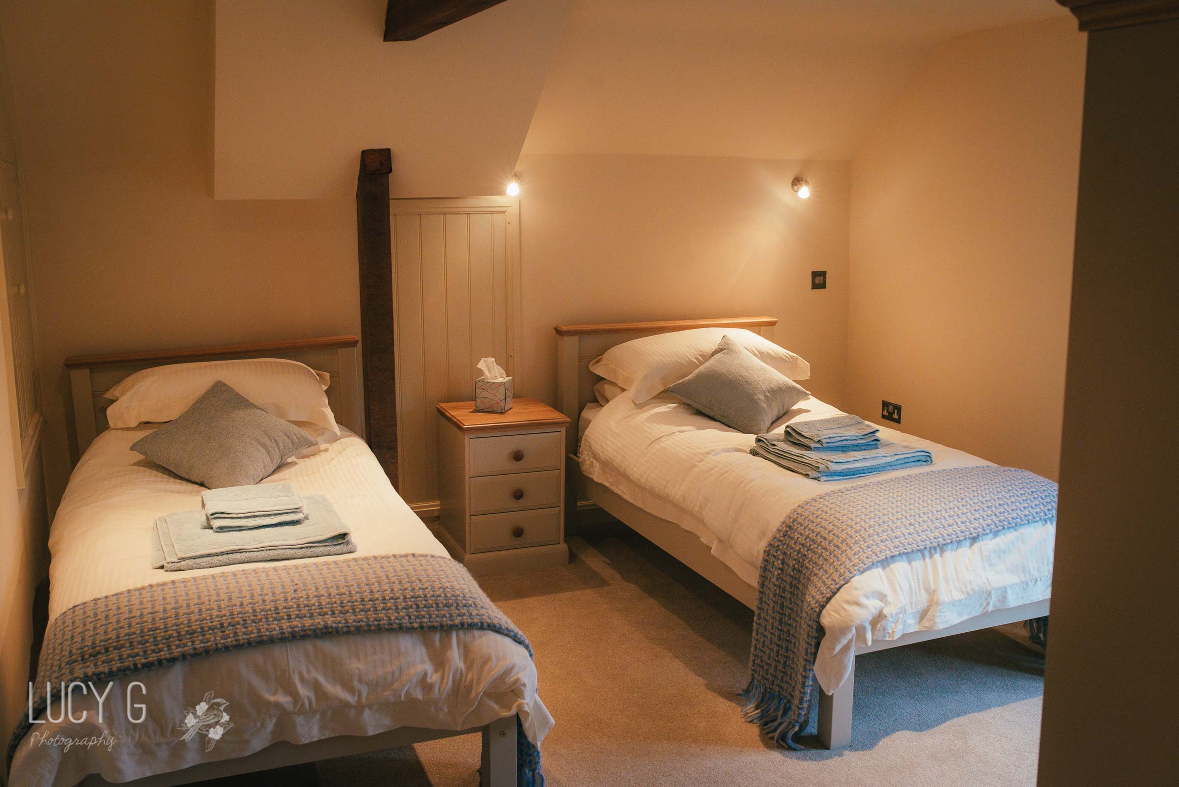 Lower House Barn twin bedroom